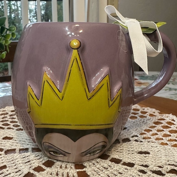 Ceramic “VILLAIN OF DISNEY“ coffee mug - Picture 1 of 10